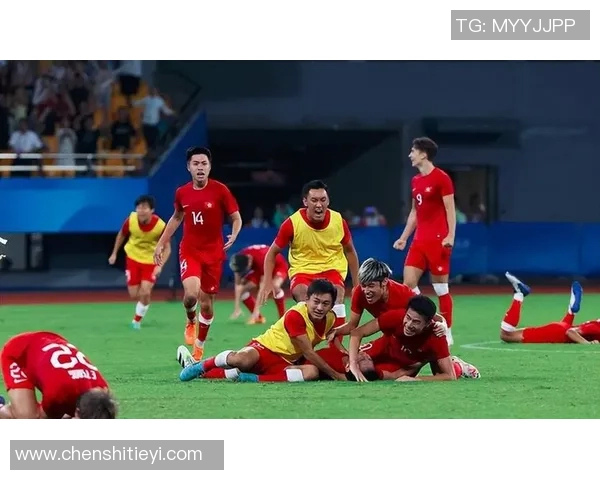 2004年世预赛中国队对阵香港队的精彩回顾与赛后分析